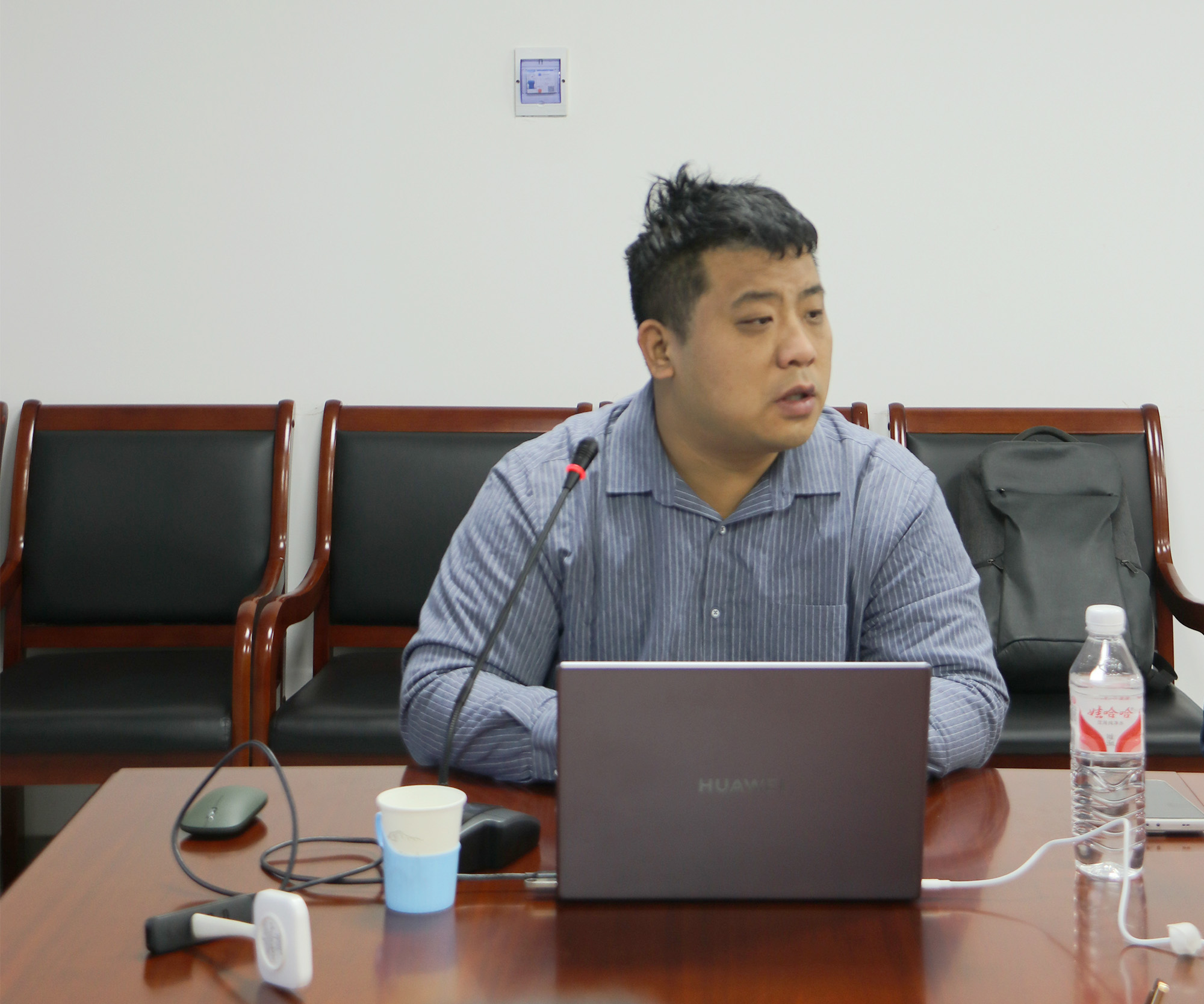 公司举办“合同合规管理暨应收账款清收工作”法律讲座